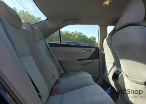 2017 Toyota Camry Le z USA, uszkodzony, nr VIN 4T1BF1FK0HU300904